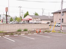 シリー(SILLY)の雰囲気（SILLYの表札があるところの駐車場をお使いください！）