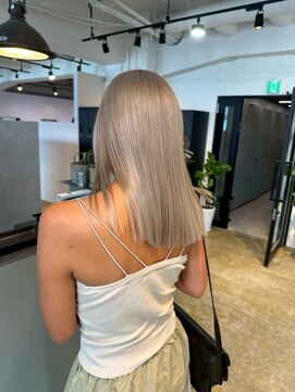 メリー オオサカ(Merly Osaka) blond ash