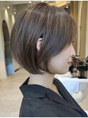 表参道白髪ぼかしウルフショートボブアッシュベージュ30代40代