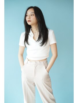 ルフュージュ バイ プロデュース 相模大野店(Refuge by Produce) 暗髪/レイヤーカット/長めバング