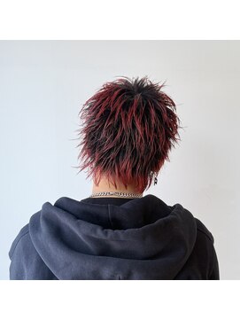 ビューティーリゾート アカヒゲ(Beauty Resort AKAHIGE) スパイキーショート×レッドカラー