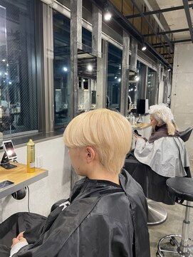 シャンプーボーイ 宮崎駅前店(SHAMPOO BOY) ブロンド