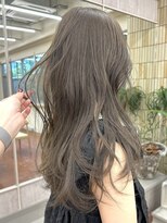 パークレーン アイス イヴェン(park lane ICI yeven) ブリーチなしダブルカラーヘーゼルベージュオリーブレイヤー夏