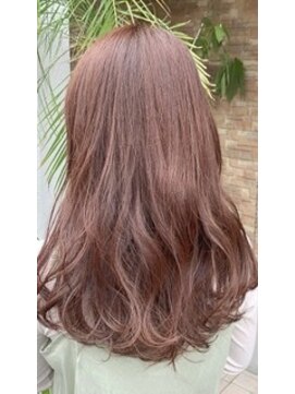 ナイアン(naian) ピンクカラーナチュラルスタイル