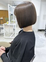 オウル(Owll) 【Owll】コンパクトな前下がりボブ アッシュベージュ