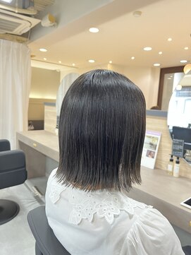 ユーリ(juli) 外ボブ×グレー