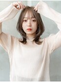 20代30代大人かわいい/斜めバング/グレージュカラー/前髪/くびれ