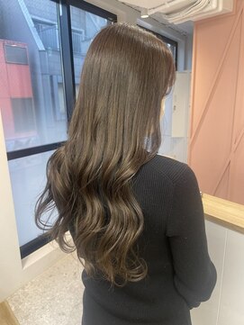 ユニバーストーキョー 池袋東口店(universe tokyo) 透明感グレージュカラー