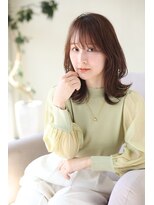 リベラル(liberal) ナチュラルレイヤー くびれカールスタイル 【20代/30代/40代】