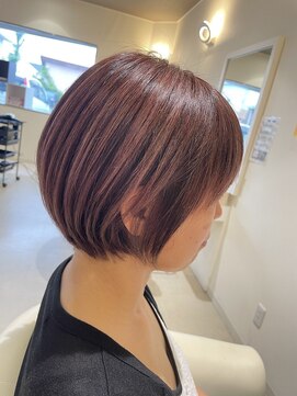 クロス(cross) ショートボブ