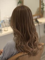 ジョナ(Jona)&nbsp;バレイヤージュ×グラデーション