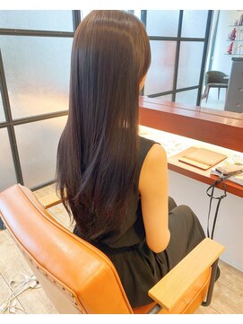 マーリャヘアー(mallia hair) レイヤースタイルレイヤーカットロングレイヤー小顔スタイル