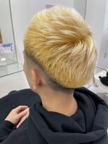 ヘアポジション 自衛隊通(HAIR Position) 刈り上げブリーチ