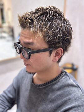 ガーデンヨコハマエスト(GARDEN YOKOHAMA est) ベリーショート　ブリーチ　ニュアンスパーマ