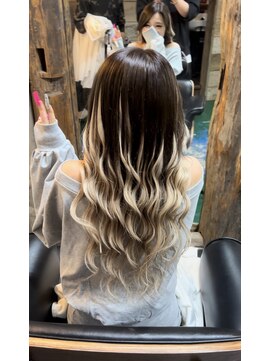 アーティカル(ARTICAL) #プルエクステ #バレイヤージュ