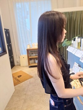 トイズファクトリー(Toys Factory) モノトーンカラー×フロントカット