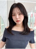 2wayバングでイメチェン!顔まわりレイヤーくびれヘアが人気◎