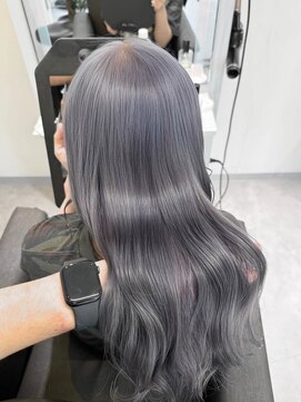 エルサ ザ リープ(ELSA the leap) 【ブリーチカラー/ダブルカラー】アッシュ/グレージュ/シルバー