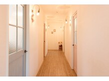 アトリエリコ(atelier RICO)の雰囲気（全席完全個室で、お悩みが言いやすく、美容室が苦手な方も安心♪）