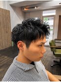王道アップバングショート