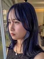 トップヘアー ミカワアンジョウ 安城(TOPHAIR MIKAWA ANJO)&nbsp;安城顔まわりレイヤーミディアムボブブルーブラックダブルカラー
