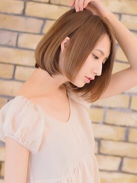 コロ(COLO) 【COLO 吉祥寺 マスミツ】やわらかシャープボブ