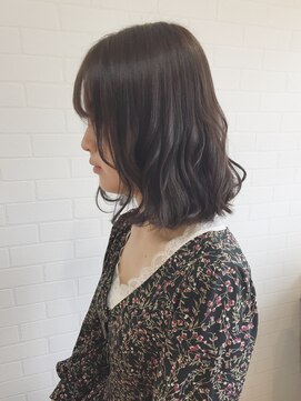 リブレ(LIBRE+hp) 《LIBRE 恵比寿》スリークボブ☆フォギーベージュ