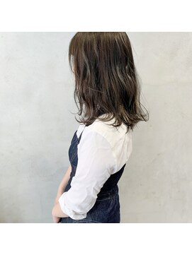 ミント(mint) 透明感グレージュ！色持ちも◎