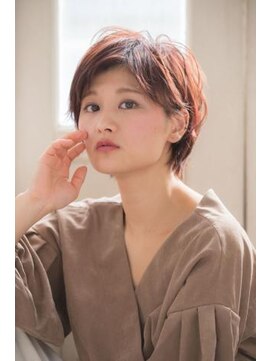 アルーシェ 新宿店(Alushe) \レトロで斬新なセシルカット/