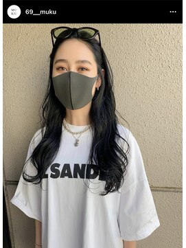 ムク(MUKU) 暗髪ロング