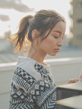 ディア 藤沢(diar) 大人可愛い/くびれ/ウルフレイヤー/30代40代50代/ロングレイヤー