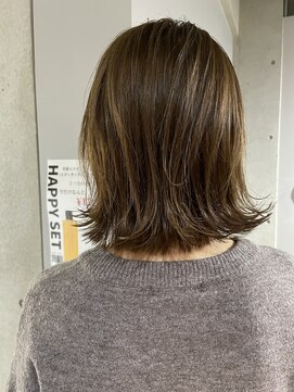 リバレッジ 白金(Leverage) 柔らかベージュ切りっぱなしボブ 30代40代【白金/目黒】 濱口