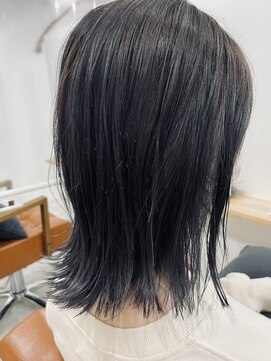 シーバイトリコ 市川(SEA by tricot) グラデーションカラー/ブルーブラック/くびれ風