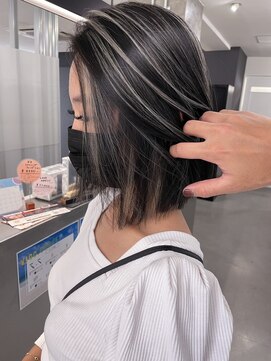 キング 枚方店(K!ng) 【枚方】ホワイトハイライトケアブリーチ白髪ぼかしハイライト