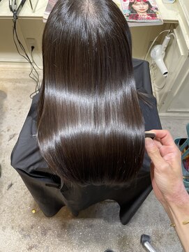 ロロ(ro-ro) 【恵比寿 ro-ro】乾かす時間が短くなる髪質改善トリートメント