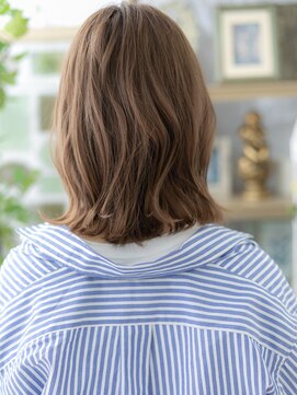 カバーヘア ブリス 大宮西口(COVER HAIR bliss) インナーカラーセンターパート抜け感ヘアTb6大宮20代30代40代