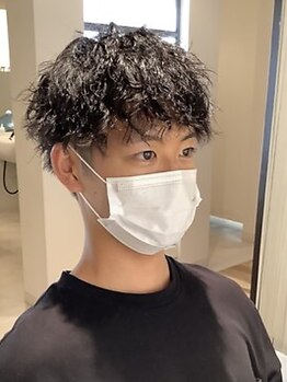 森岡美容室の写真/【呉／本通】メンズパーマで印象を変える！自宅でも簡単にかっこよく決まるスタイルをご提案☆