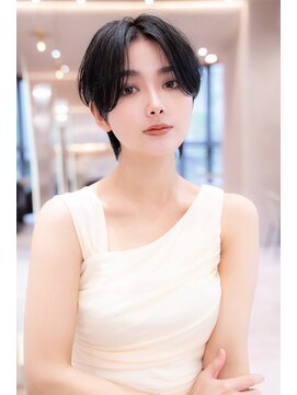 ケアリー 練馬(Carelly) デザインカラー/レイヤーカット/ウェットヘア/オリーブベージュ