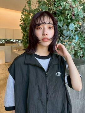 ワイビー グリーン リル(y.be green rel) 抜け感のある深みカラー