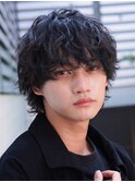 天神10代20代シャドウパーマゆるめメンズマッシュウルフカット