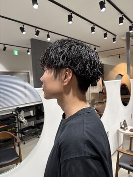 グラフ 立川(Graph.) ツイストスパイラル　メンズパーマ