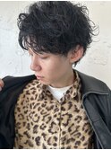 刈り上げツーブロックアップバングショートメンズヘア