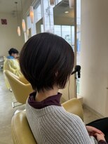 エマビビット 港店(EMA VIVID) お手入れ簡単ショート