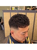 エフ ヘアー(F HAIR)&nbsp;アイロンパーマ（濡れパン）＋フェードカット