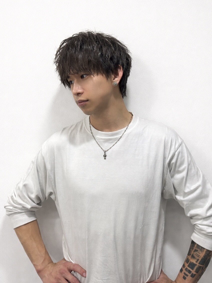 HIRO |コア 梅田茶屋町店(Core)の美容師・スタイリスト HIRO |コア 梅田茶屋町店(Core)の美容師・スタイリスト