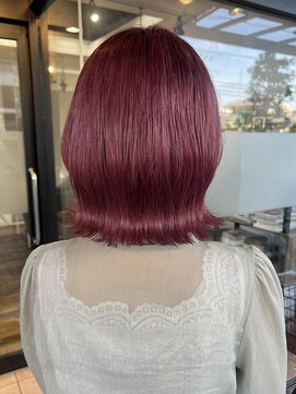 コス(KoS) 20代人気ヘアくびれボブ
