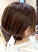 グラデーションボブ／ショート/ボブ／耳掛け／イヤリングカラー