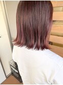 暖色カラーの切りっぱなしボブ