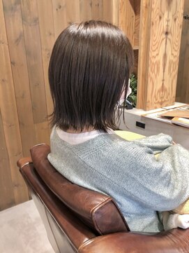 アドラーブル 松崎店(adorable) 透明感♪【髪質改善】20代30代40代外ハネ艶感ショートグレージュ