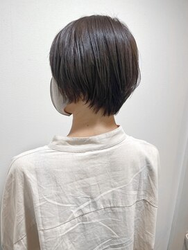 シェノン 西梅田(CHAINON) 似合わせカット/アースカラー/デザインカラー/丸みショート